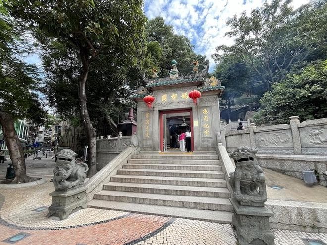 Image 10